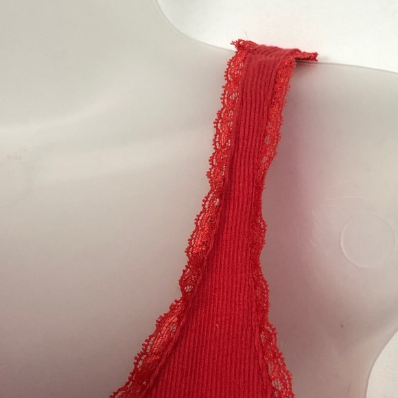 Charlotte Russe Basic Ribbed Crop Tank - Picture 5 of 9